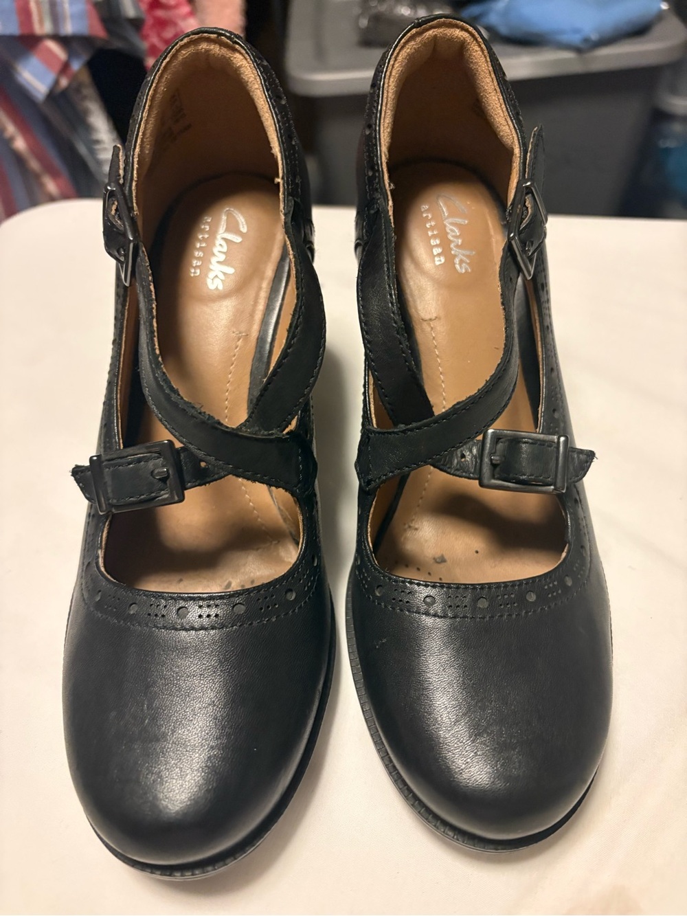 Clarks Women’s Black Leather Cross-Strap Mary Jane Heels